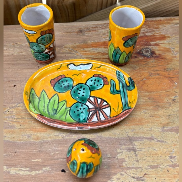 4 Piece Hand Painted Talvera Yellow Cactus Pattern Tequila Set - Picture 2 of 3